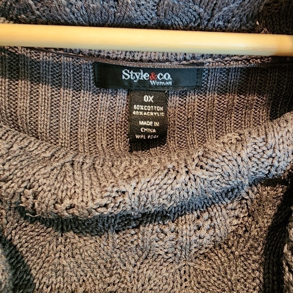 Style & Co. Grey Cowl Neck Sweater Size 0X Cozy Fall and Winter - Picture 2 of 3